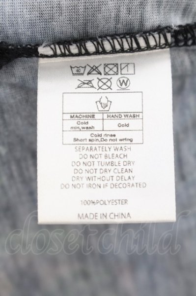 画像3: NO ID. BLACK / グラフィックフラワープリントロングTシャツ  ブラック O-24-09-26-032-NO-ts-YM-ZT049 (3)