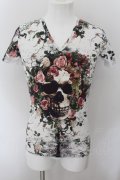 【WINTERセール】CIVARIZE / 転写スカル総柄VネックTシャツ 44 ホワイト O-24-10-10-043-CI-ts-YM-ZT275