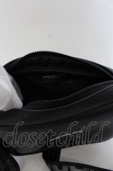 画像3: BLACK MORAL / RAD ショルダーバッグ  ブラック O-24-10-10-111-BL-ba-YM-ZT-MK001 (3)