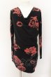 画像1: CIVARIZE / Various薔薇総柄ドレープカットソー 46 ブラックxレッド(掠れ) O-24-10-11-042-CI-to-YM-OS (1)
