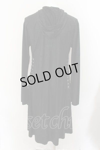 画像2: CIVARIZE / Collapse サイドレースアップ変形コーティングパーカー 44 ブラック O-24-10-17-038-CI-to-YM-ZS (2)