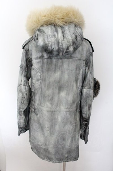 画像8: LGB / PIROT ファーコート  シルバー O-24-10-29-095-LG-ou-YM-ZT-M007 (8)