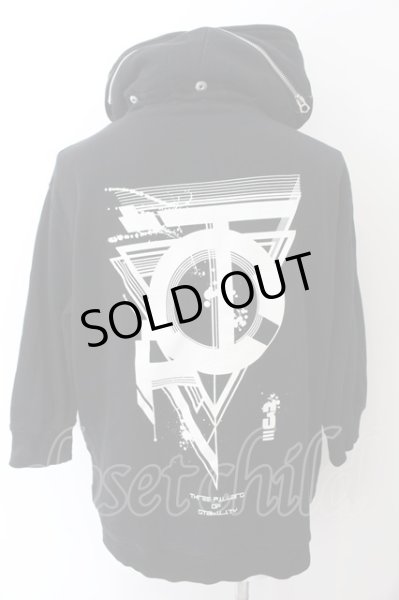 画像4: CIVARIZE / Kradnessコラボ　バックプリントボリュームフードパーカー F ブラック O-24-11-13-072-CI-to-YM-OS (4)