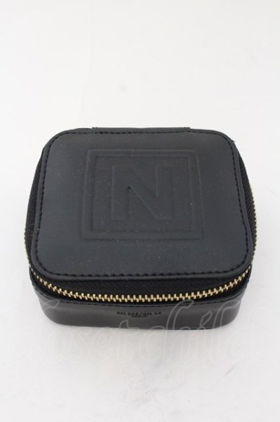 画像1: NIL DUE / NIL UN TOKYO / SQUARE ICON TRINKET CASE マルチケース  ブラックｘゴールド O-24-11-17-098-NI-za-YM-ZT-MK001 (1)