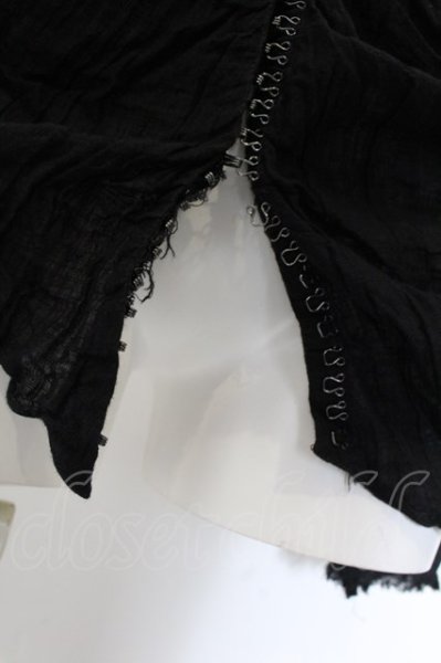 画像2: IFSIXWASNINE / NOMAD 多連フックガーゼカーディガン 0（レディース） ブラック O-24-12-20-009-IF-ja-YM-ZT192 (2)