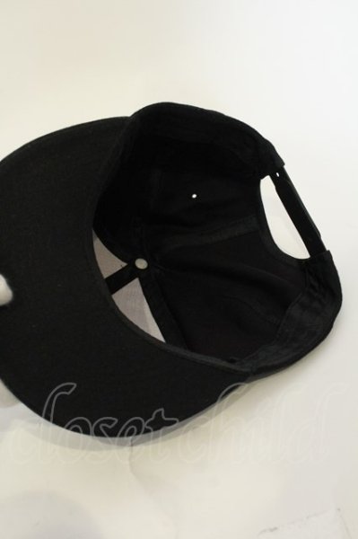 画像4: Moonage Devilment / レザーパッチ刺繍フラットバイザーキャップ Sword  ブラックｘブラック O-25-01-17-046-Mo-za-YM-ZT221 (4)