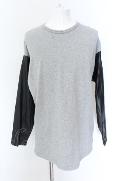 画像1: NO ID. BLACK / シンセティックレザー切り替えBIGプルオーバー ONE グレーｘブラック O-25-01-24-036-NO-to-YM-ZT-ML015 (1)
