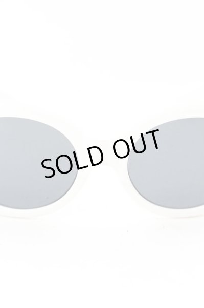 画像3: NO ID. / オーバルサングラス  ホワイト O-25-01-24-047-NO-za-YM-ZT191 (3)