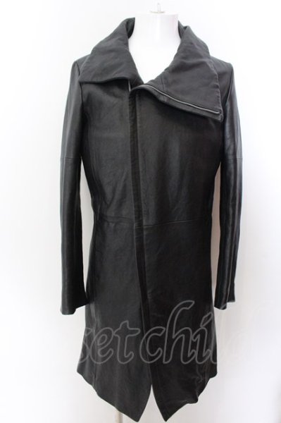 画像1: NO ID. BLACK / ラムハーフベジタブルハイカラーチェスターコート 2 ブラック O-25-02-12-030-NO-ou-YM-ZT-ML021 (1)