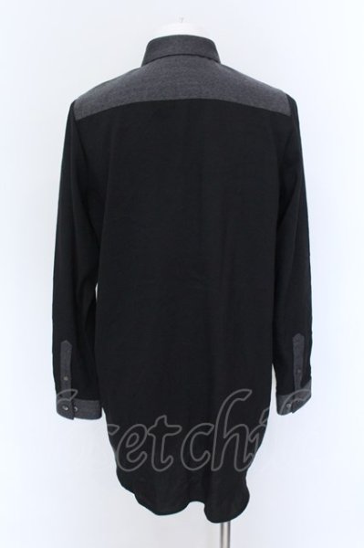 画像2: NO ID. BLACK / フロントタック切替ロングシャツ 1 ブラックｘグレー O-25-02-20-015-NO-sh-YM-ZT093 (2)