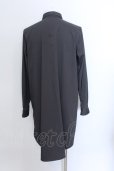 画像3: NO ID. BLACK / イレギュラーヘムラインロングシャツ 2 チャコール O-25-02-20-017-NO-sh-YM-ZT093 (3)