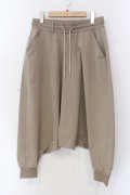NO ID. BLACK / サルエルバルーンジョグパンツ 1 ベージュ O-25-03-09-101-NO-pa-YM-ZT057