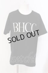 BLACK HONEY CHILI COOKIE / B.H.C.C 2020 Big Logo Tシャツ 2 ブラック O-25-03-20-003-BL-ts-YM-ZT338