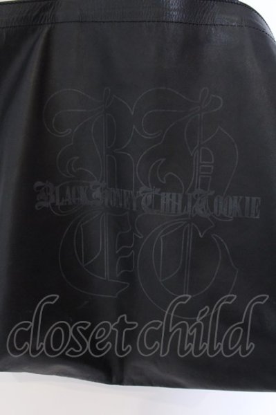 画像2: BLACK HONEY CHILI COOKIE / B.H.C.C Big Logo Leather バッグ  ブラック O-25-03-20-022-BL-to-YM-ZT168 (2)