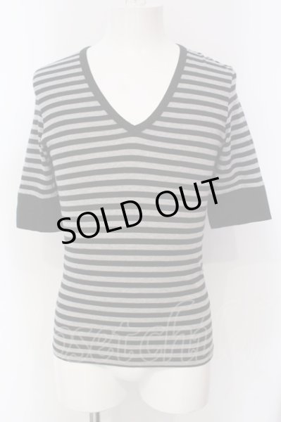 画像1: NO ID. / ボーダーVネック六分袖カットソー 1 グレーｘブラック O-25-04-06-033-NO-to-YM-ZT267 (1)