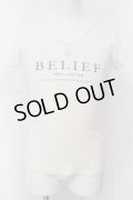 GOSTAR DE FUGA / BELIFE VネックTシャツ 44 ホワイト O-25-04-06-034-GO-ts-YM-ZT267