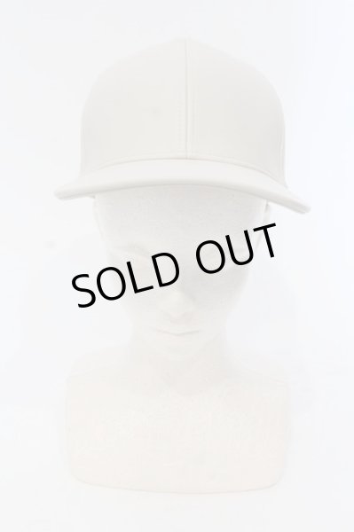 画像2: NO ID. / シンセティックレザーBB-CAP キャップ ONE アイボリー O-25-04-06-072-NO-0-YM-ZT134 (2)