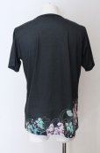 画像2: BUFFALO BOBS / SENKA(センカ)VネックプリントTシャツ 2-3 ブラック O-25-04-11-006-BU-ts-YM-ZT197 (2)