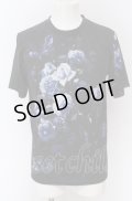 SHELLAC / semantic designコラボフラワープリントTシャツ M ブラックｘブルー O-25-04-11-007-SH-ts-YM-OS
