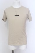 GOSTAR DE FUGA / ボックスプリントTシャツ 46 ベージュ O-25-04-11-028-GO-ts-YM-ZT313