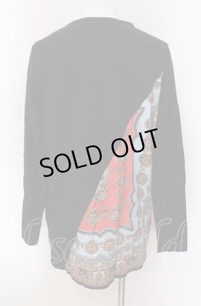 画像2: NO ID. BLACK / ポインテッドスカーフカットソー 2 ブラック O-25-05-18-035-NO-to-YM-ZT0521A (2)