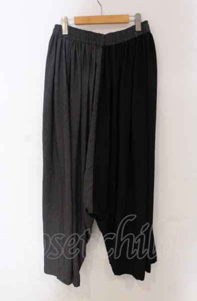 画像2: NO ID. BLACK / フラッタリングバギートラウザーズパンツ 1 ブラックｘグレー O-25-05-18-055-NO-pa-YM-ZT355 (2)