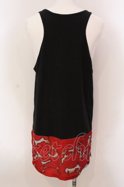 画像2: NO ID. BLACK / スイッチングヘムラインロングタンクトップレイヤード ONE ブラックｘレッド O-25-05-22-019-NO-to-YM-ZT360 (2)