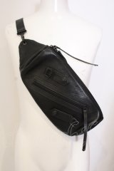 Roen / Dakotaコラボ　カウハイドショルダーバッグ  ブラック O-25-05-25-052-Ro-ba-YM-OS