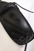 画像2: Roen / Dakotaコラボ　カウハイドショルダーバッグ  ブラック O-25-05-25-052-Ro-ba-YM-OS (2)
