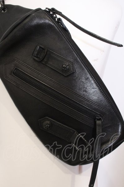 画像2: Roen / Dakotaコラボ　カウハイドショルダーバッグ  ブラック O-25-05-25-052-Ro-ba-YM-ZT286 (2)