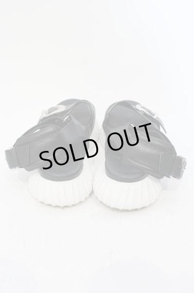 画像4: TORNADO MART / イージーサンダル S（約24.5〜25cm） ブラックｘホワイト O-25-05-25-058-TO-sho-YM-ZT-S007 (4)