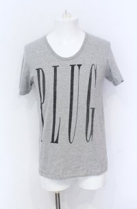 en / PLUG LESS Tシャツ  グレー O-25-05-31-025-EN-ts-YM-ZT0606