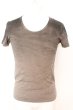 画像1: FUGA / 吹付けグラデーションメッセージTシャツ 44 ブラウン系 O-25-09-04-005-FU-ts-YM-ZT378 (1)