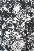 画像2: SEANA / モノトーンフラワー総柄ロングシャツ L ブラックｘホワイト O-25-09-06-022-SE-sh-YM-OS (2)