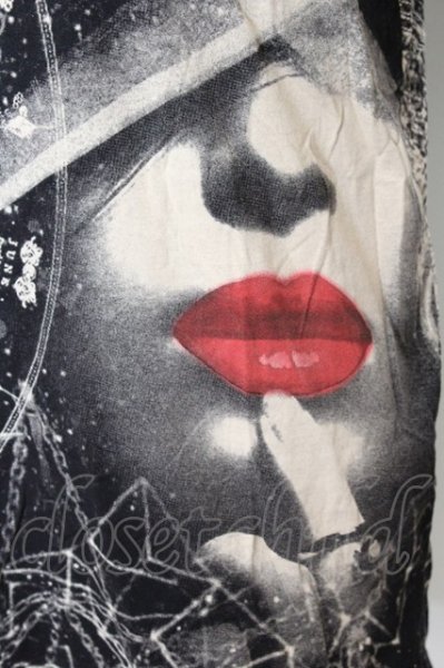 画像2: NO ID. / 総柄ロング半袖パーカー 1 ブラック O-25-09-16-042-NO-to-YM-ZT150 (2)