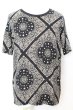 画像1: NO ID. / バンダナ総柄BIG Tシャツ 1 ブラック O-25-09-16-046-NO-ts-YM-ZT166 (1)