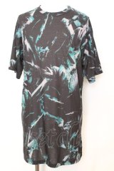 NO ID. BLACK / アイスバーグプリントロングBIG Tシャツ ONE グリーンｘブラック O-25-09-16-047-NO-ts-YM-OS