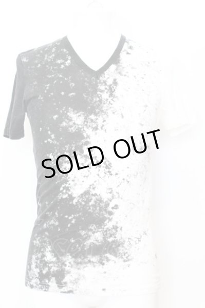 画像1: SHELLAC / 総柄VネックTシャツ 44 ブラックｘホワイト O-25-09-16-050-SH-ts-YM-OS (1)