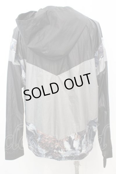 画像2: NO ID. BLACK / マルチカラーチェンジングBIGフーデッドパーカー ONE ブラックxチャコール O-25-09-16-038-NO-to-YM-OS (2)