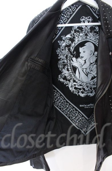 画像3: DIET BUTCHER SLIM SKIN / SNOW WHITE JOE クロススタッズラムライダース 2 ブラック O-25-10-20-010-DI-ja-YM-OS (3)