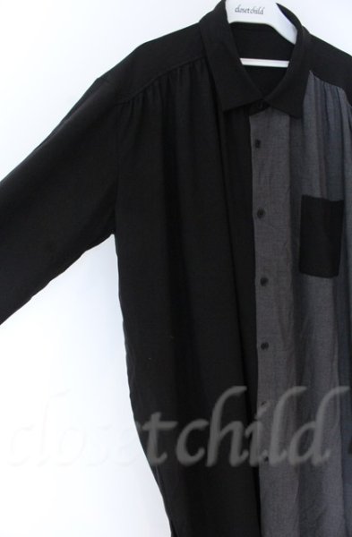 画像2: NO ID. BLACK / ギャザーロングシャツ ONE ブラックｘグレー O-25-10-28-023-NO-sh-YM-OS (2)