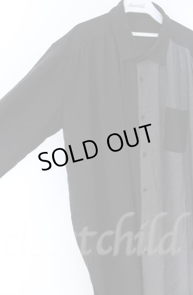 画像2: NO ID. BLACK / ギャザーロングシャツ ONE ブラックｘグレー O-25-10-28-023-NO-sh-YM-ZT013 (2)