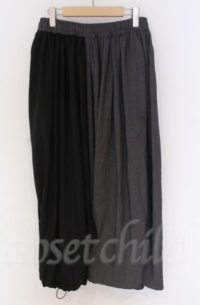 画像1: NO ID. BLACK / フラッタリングバギートラウザーズパンツ 1 ブラックｘグレー O-25-10-28-042-NO-pa-YM-OS (1)