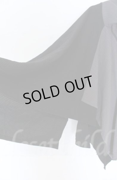 画像2: NO ID. BLACK / 3WAYリブZIPポンチョ ONE ブラックｘチャコール O-25-10-28-002-NO-to-YM-ZT013 (2)