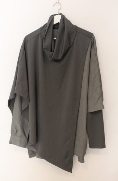 画像1: NO ID. BLACK / アシンメトリーレイヤードオフタートルロンT ONE グレー系 O-25-12-26-007-NO-to-YM-OS (1)