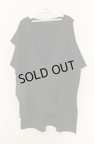 画像1: NO ID. BLACK / アシンメトリースリーレイヤードC/N Tシャツ 2 ブラック O-25-12-26-008-NO-ts-YM-ZT046 (1)