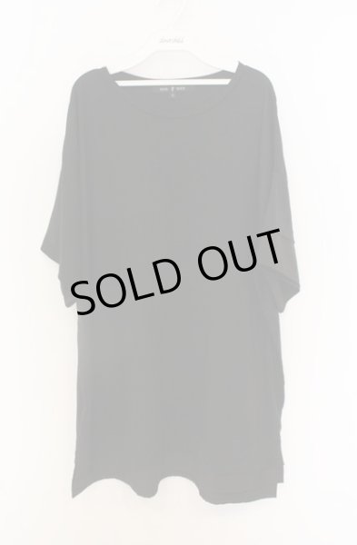 画像3: NO ID. BLACK / アシンメトリースリーレイヤードC/N Tシャツ 2 ブラック O-25-12-26-008-NO-ts-YM-ZT046 (3)