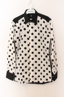 SOS TE NUTO （ソスタヌート）の古着 美品！ (Page 1)