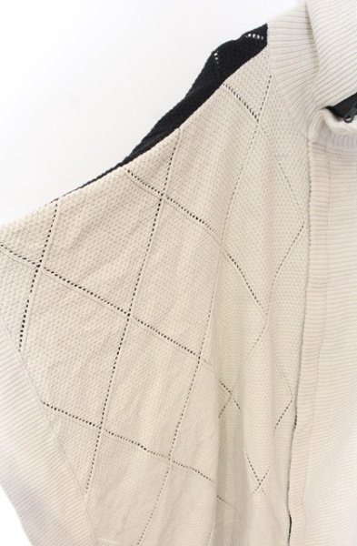 画像2: NO ID. BLACK / ボリュームネックニットZIPポンチョ ONE ホワイトｘブラック O-26-01-03-002-NO-ja-YM-ZT0104S (2)