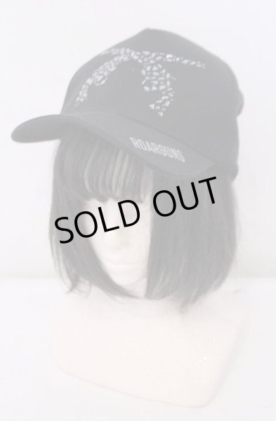 画像1: roar / gunsモザイクスワロフスキークロスガンキャップ  ブラック O-26-01-31-084-ro-za-YM-ZT0206D (1)